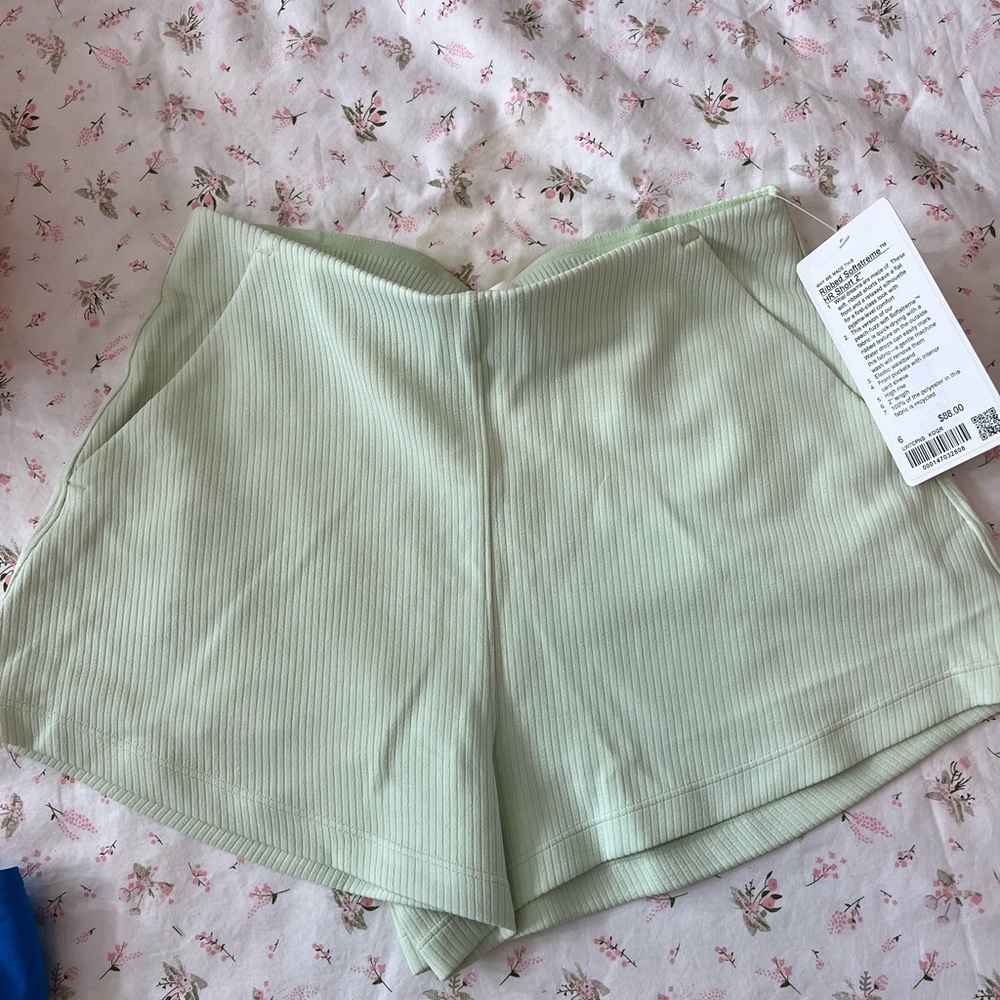 Ribbed Softstreme™ HR short 2”